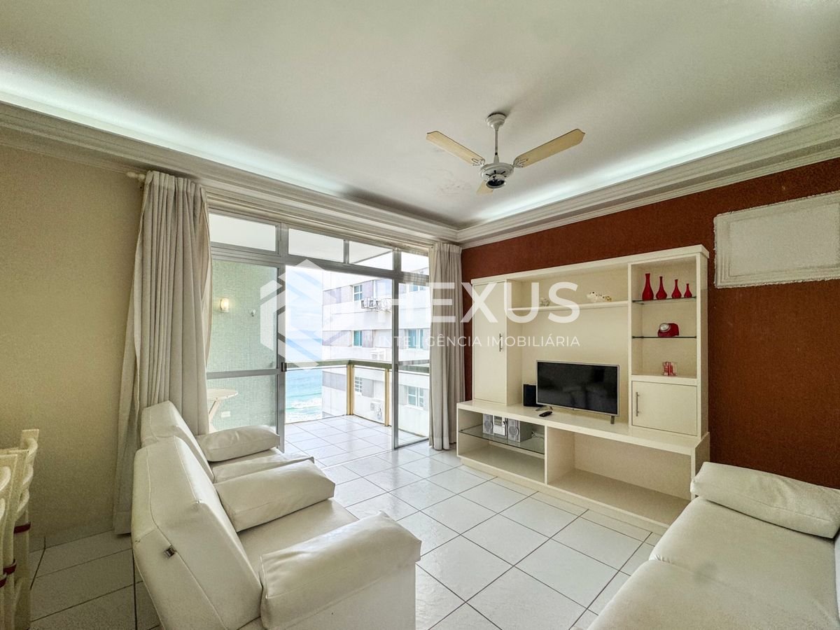 Foto 4 de Apartamento beira mar com varanda vista mar e lazer nas Pitangueiras, Guarujá