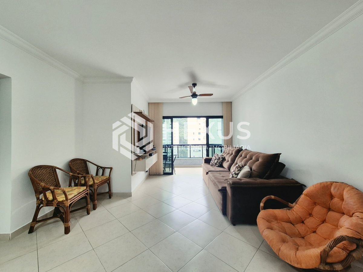 Foto 3 de Apartamento com varanda e lazer na região da Barra Funda nas Pitangueiras, Guarujá