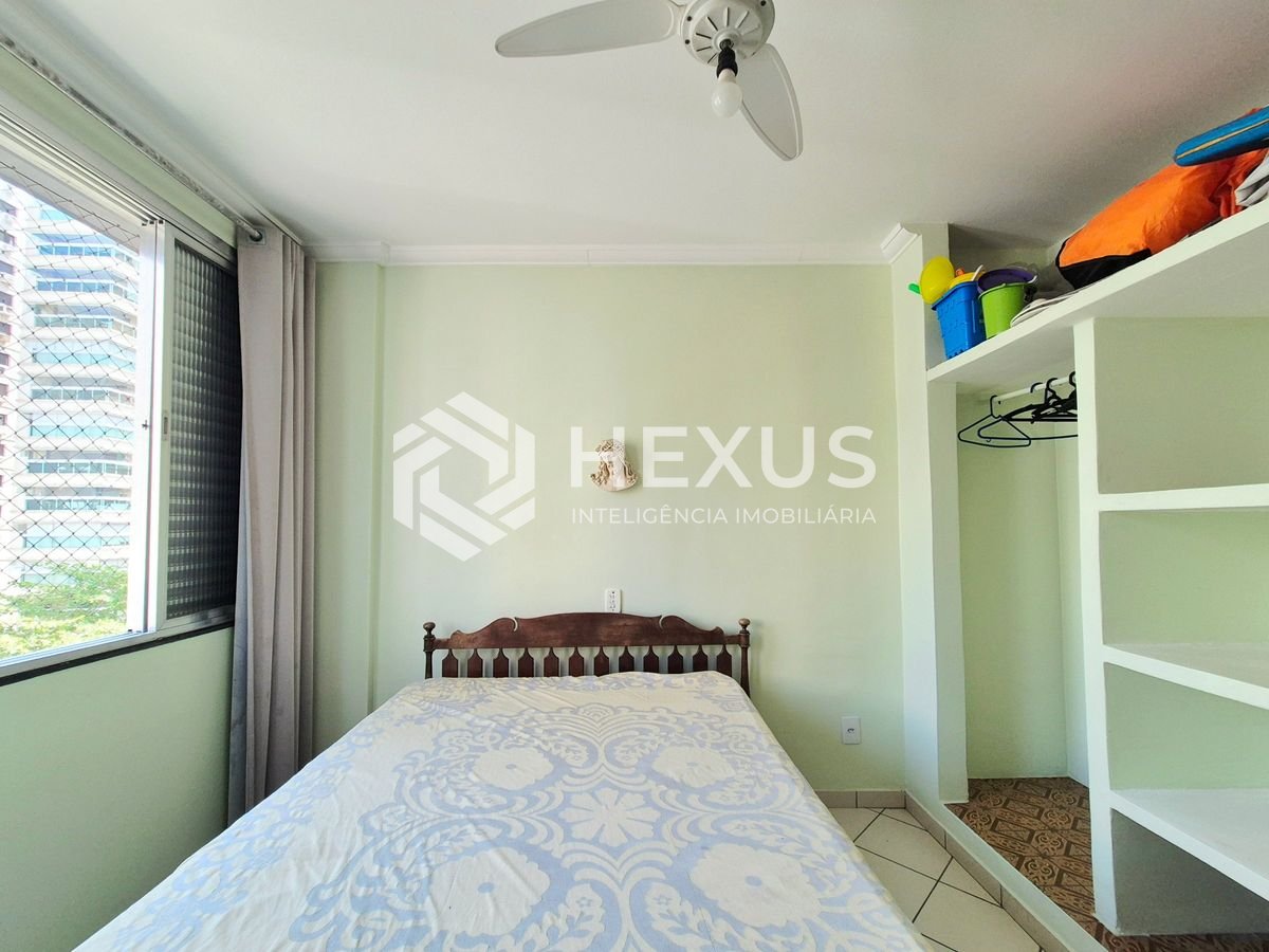 Foto 5 de Apartamento a 1 quadra da praia nas Pitangueiras, Guarujá