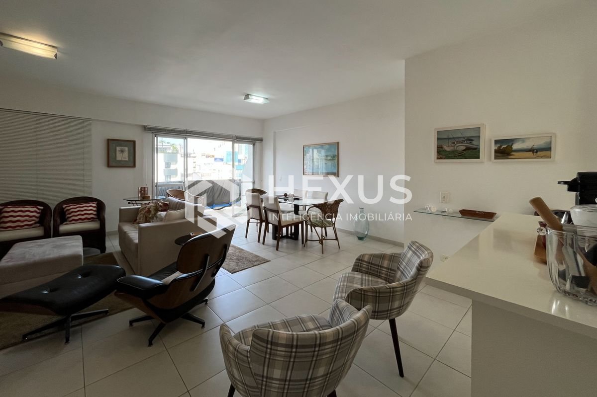 Foto 5 de Apartamento com varanda vista mar e lazer nas Pitangueiras, Guarujá