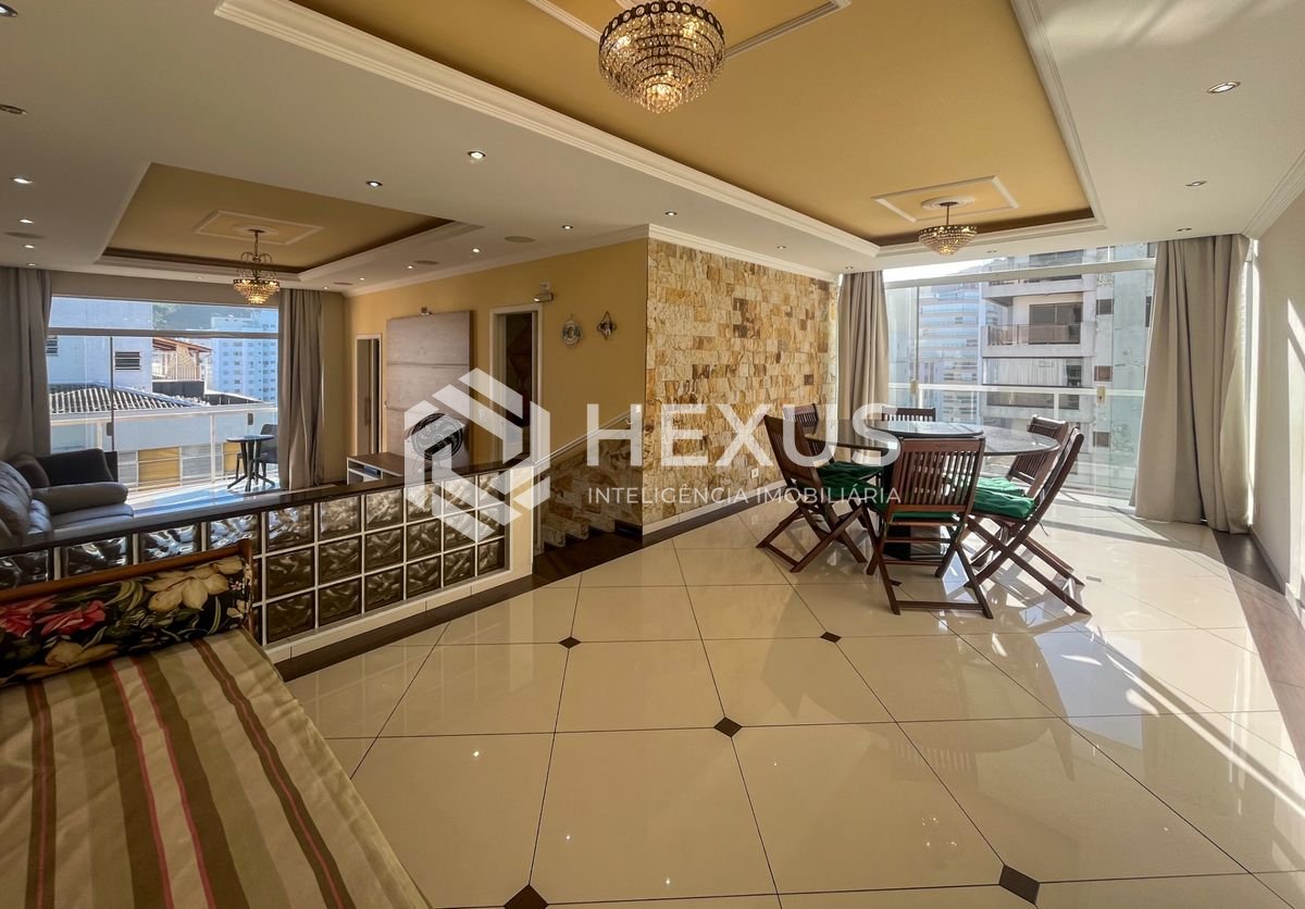 Foto 2 de Apartamento com varanda vista mar na beira mar da praia nas Pitangueiras, Guarujá