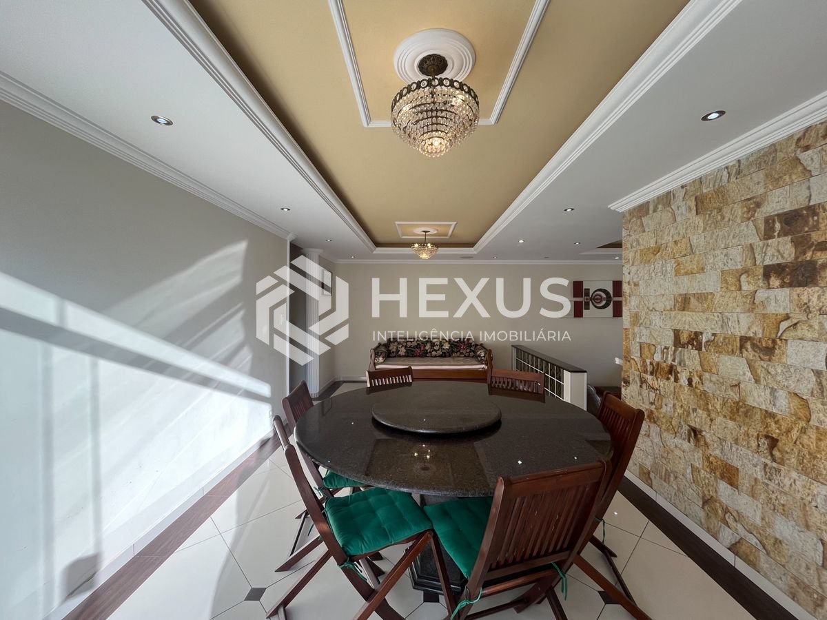 Foto 5 de Apartamento com varanda vista mar na beira mar da praia nas Pitangueiras, Guarujá
