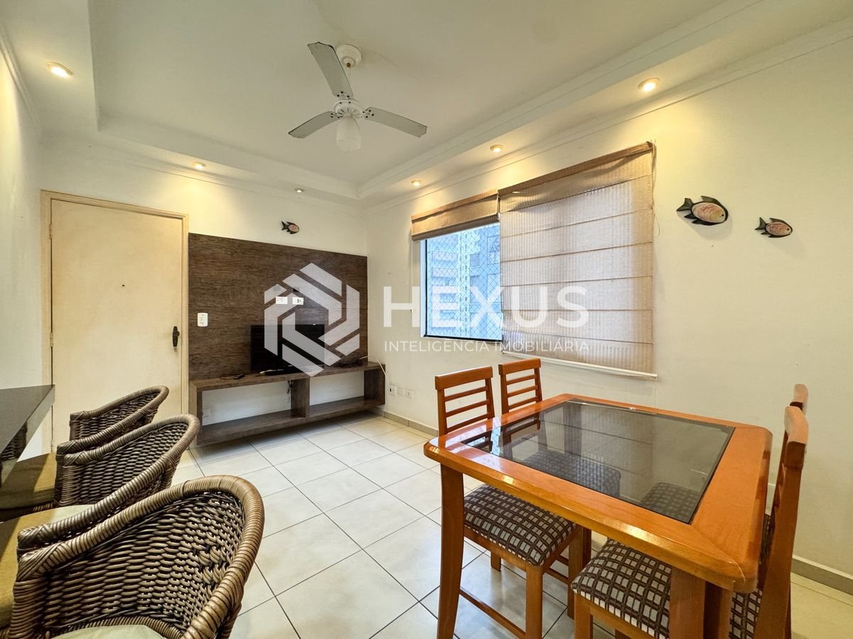 Foto 5 de Apartamento reformado e lazer a 1 quadra da praia no Jardim Astúrias, Guarujá