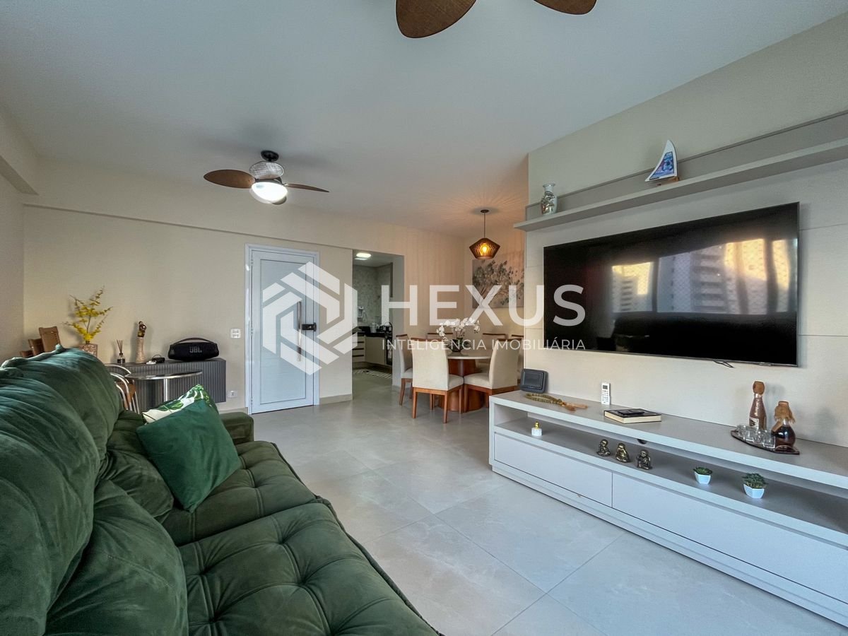 Foto 4 de Apartamento com varanda vista mar e lazer nas Pitangueiras, Guarujá