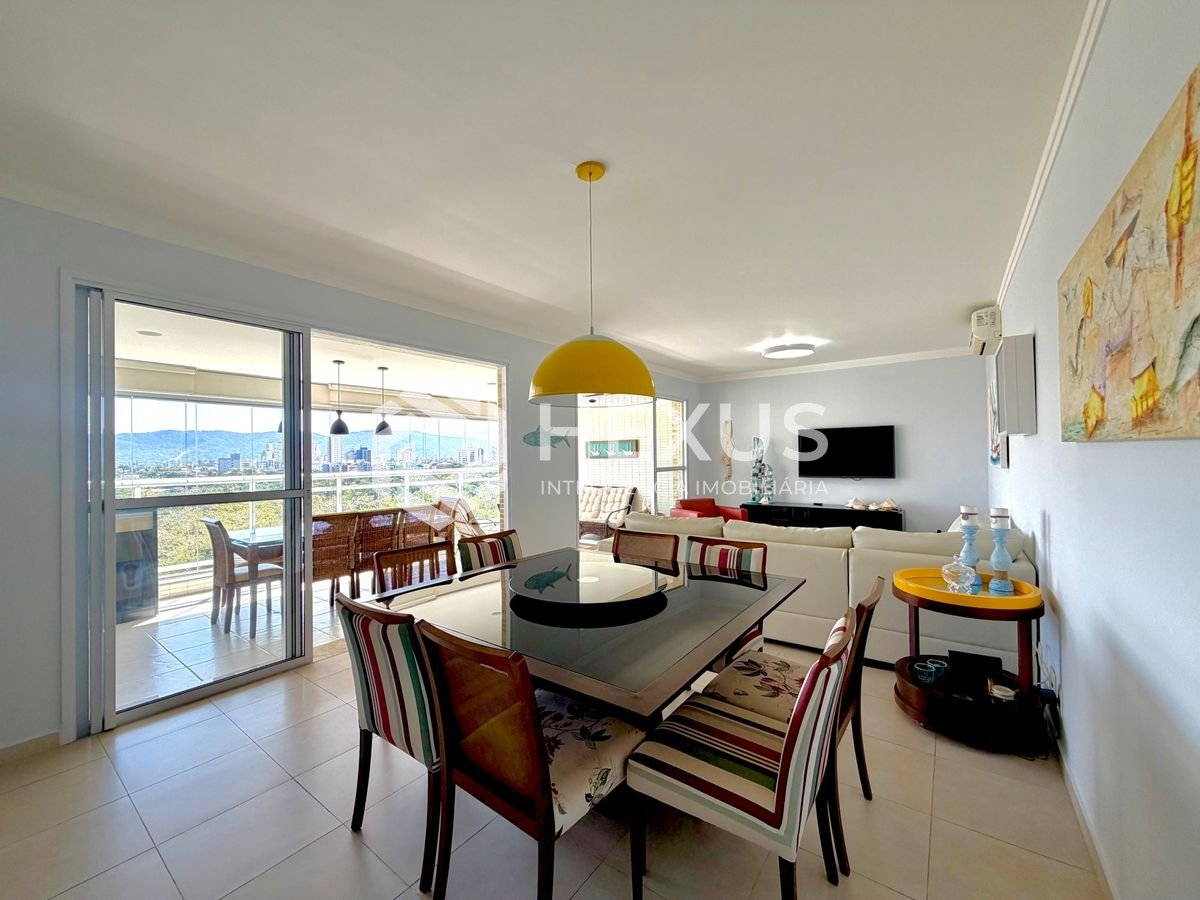 Foto 5 de Apartamento com varanda gourmet vista mar e lazer na região da Praia do Tortuga na Enseada, Guarujá