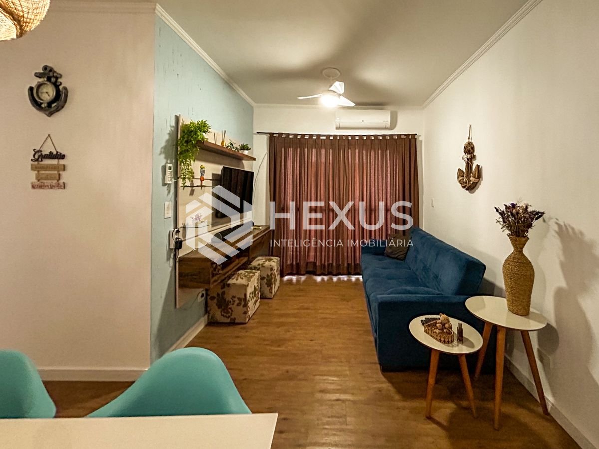 Foto 3 de Apartamento com varanda e lazer a 200m da praia no Jardim Astúrias, Guarujá