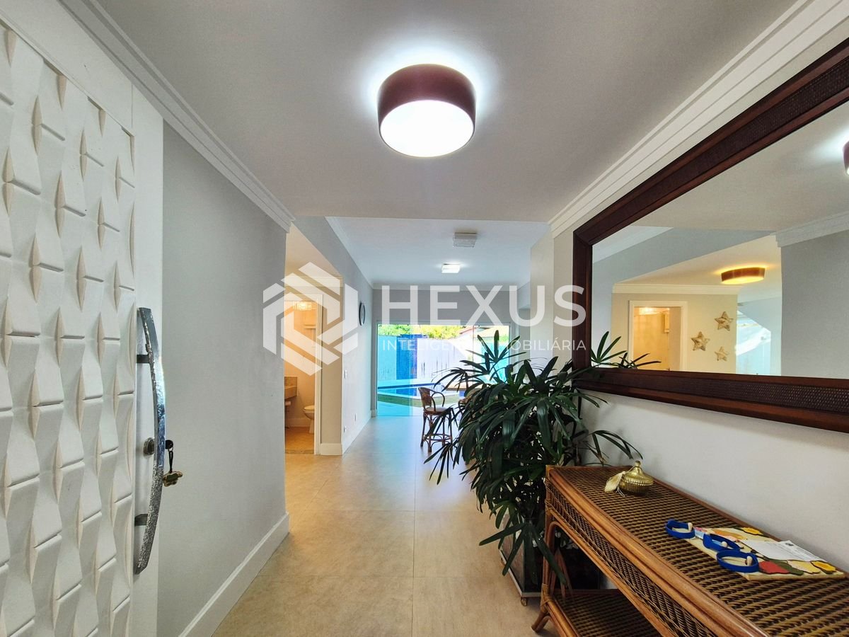 Foto 5 de Casa com piscina e área gourmet no Costão do Pernambuco, Guarujá