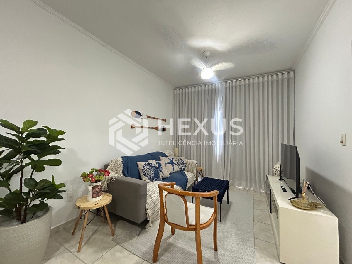 Foto 3 de Apartamento à venda na Enseada / baixo Custo à venda / 150m da praia