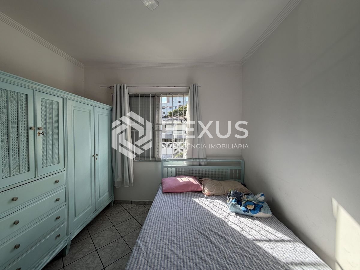 Foto 4 de Apartamento a 500m da praia na região da Vila Júlia na Enseada, Guarujá