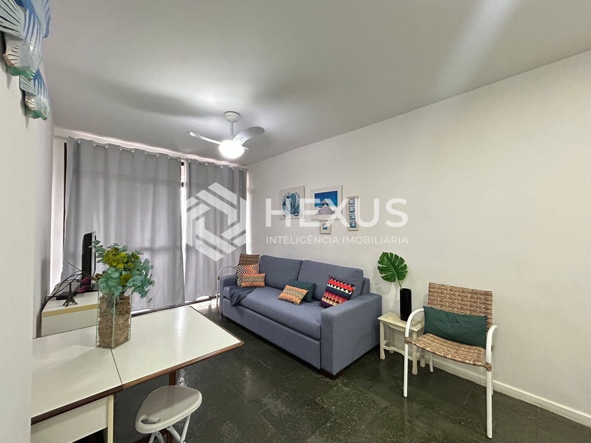 Foto 5 de Apartamento com varanda a 250m da praia na região do Tortugas na Enseada, Guarujá