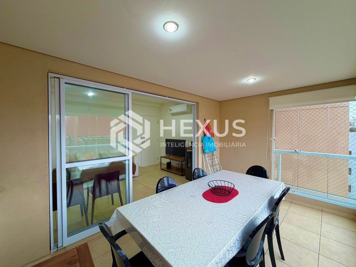 Foto 2 de Apartamento com varanda gourmet e lazer a 400m da praia na Enseada, Guarujá