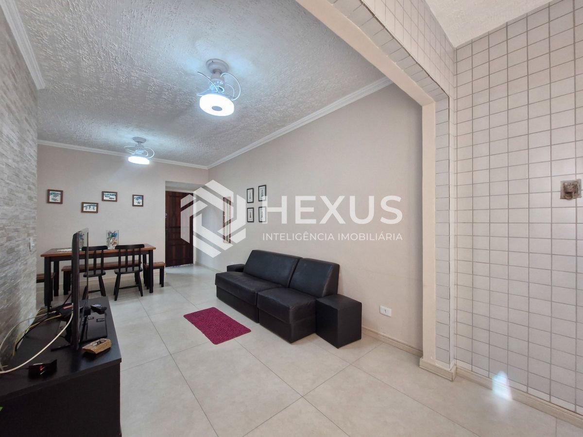 Foto 5 de Apartamento reformado e lazer a 500m da praia na região do Jardim Las Palmas no Jardim Astúrias, Guarujá