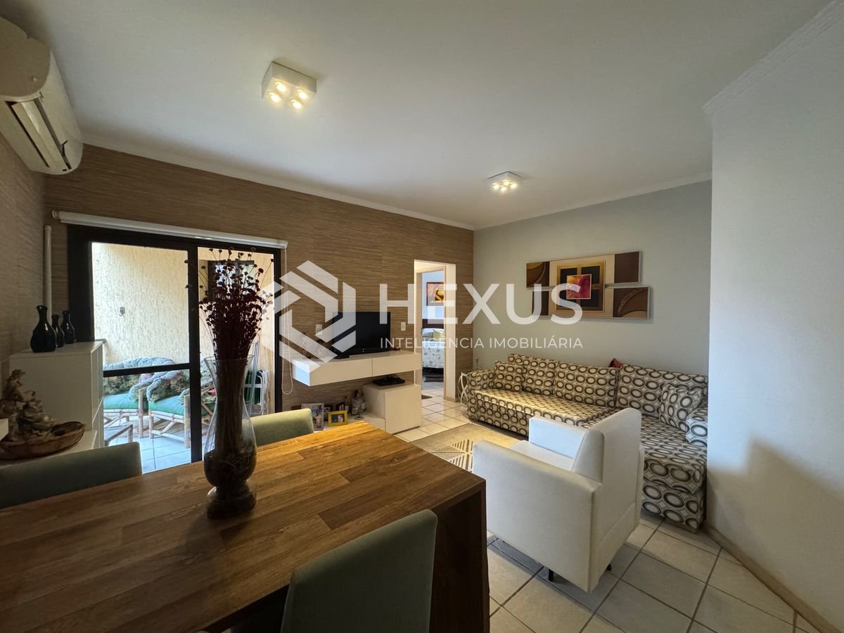Foto 4 de Apartamento com varanda e lazer a 500m da praia na Enseada, Guarujá