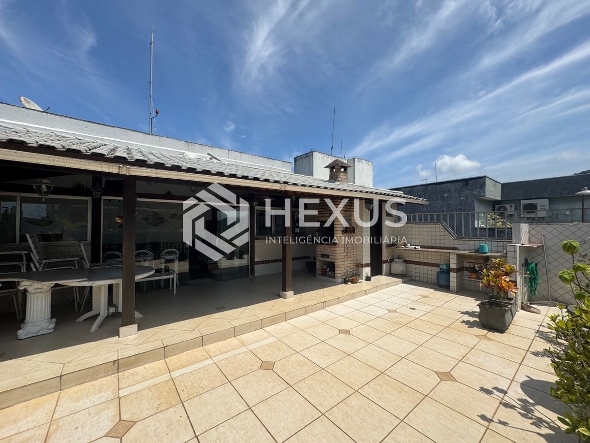 Duplex na Enseada — foto 1