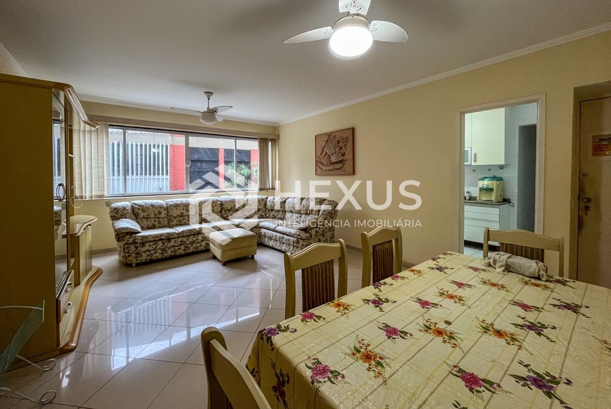 Foto 2 de Apartamento a 200m da praia na Enseada, Guarujá