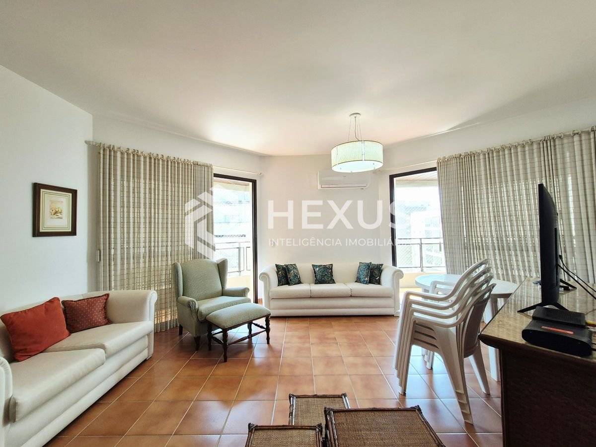 Foto 5 de Apartamento com varanda vista mar e lazer nas Pitangueiras, Guarujá