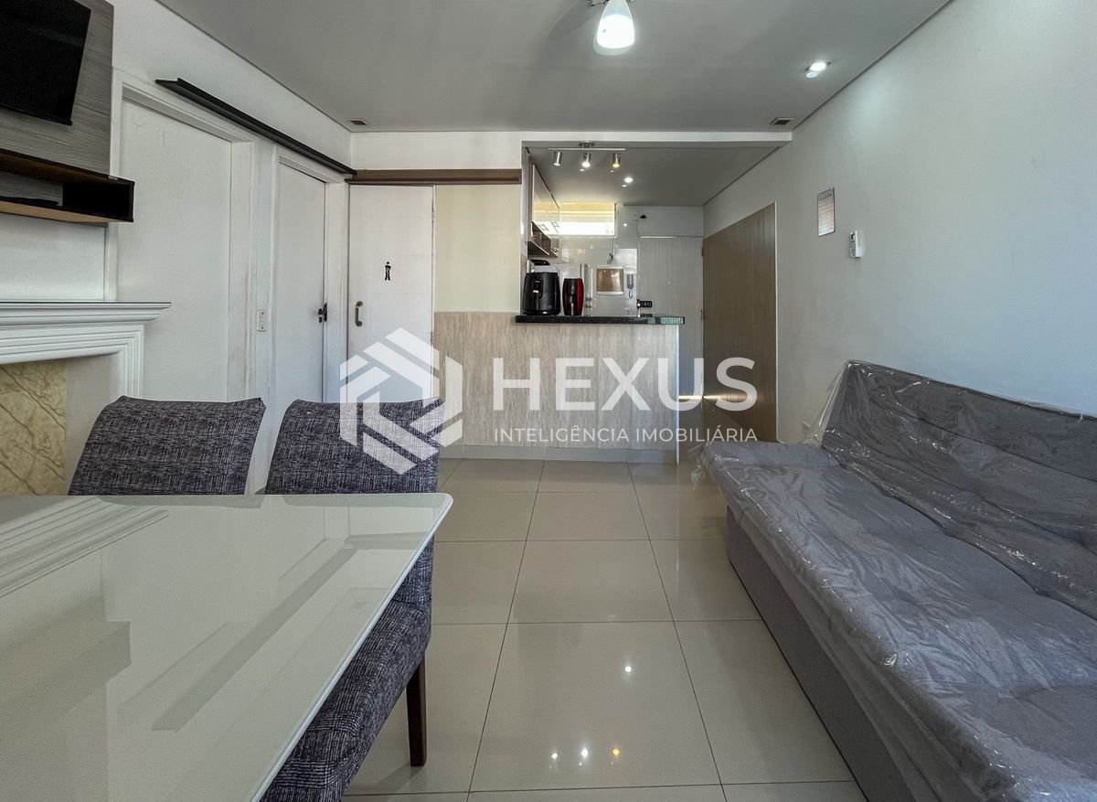 Foto 4 de Apartamento com varanda vista mar e lazer a 1 quadra da praia nas Pitangueiras, Guarujá