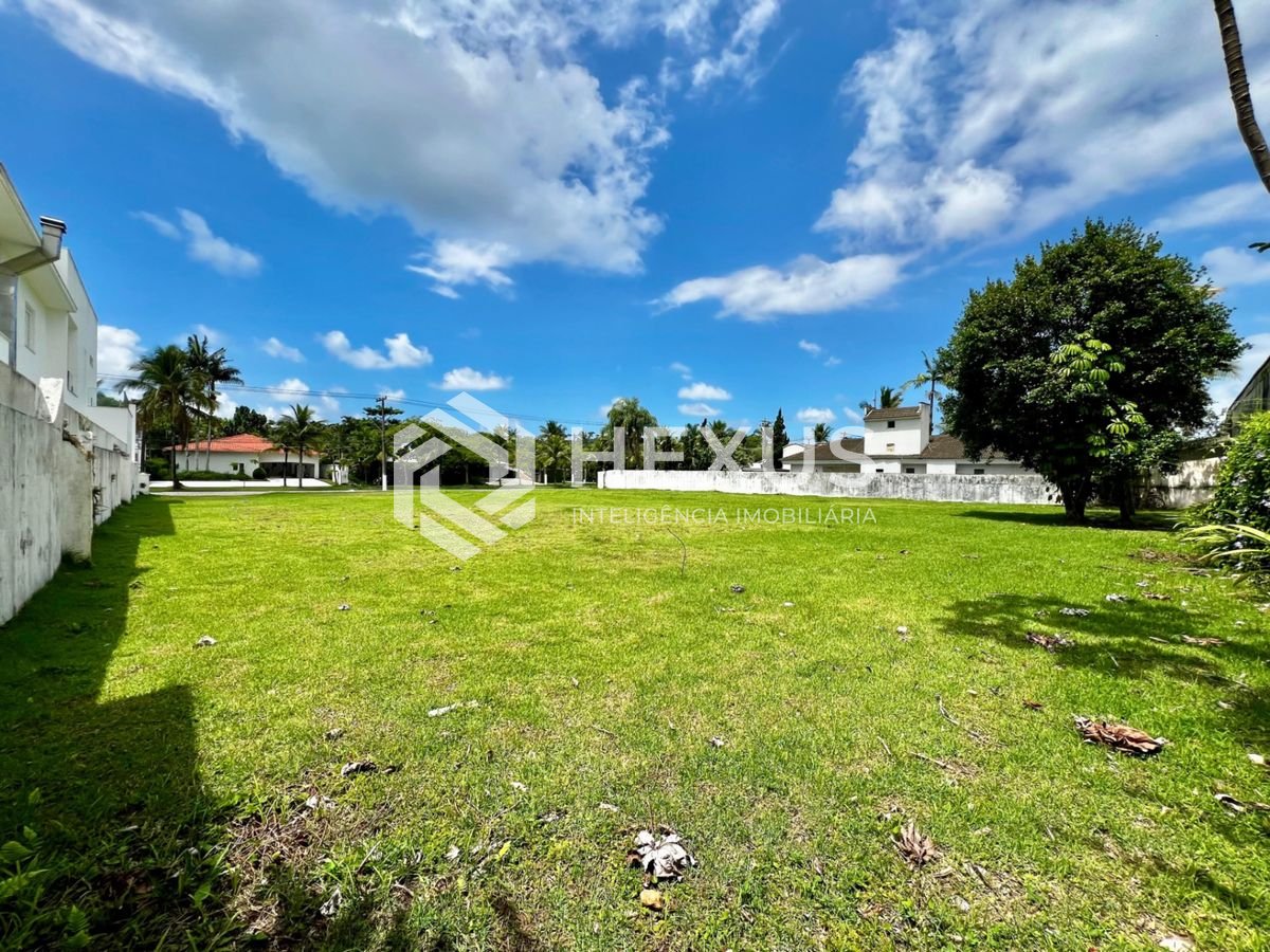 Foto 5 de Terreno de 3 Lotes no Jardim Acapulco à venda Guarujá-SP.