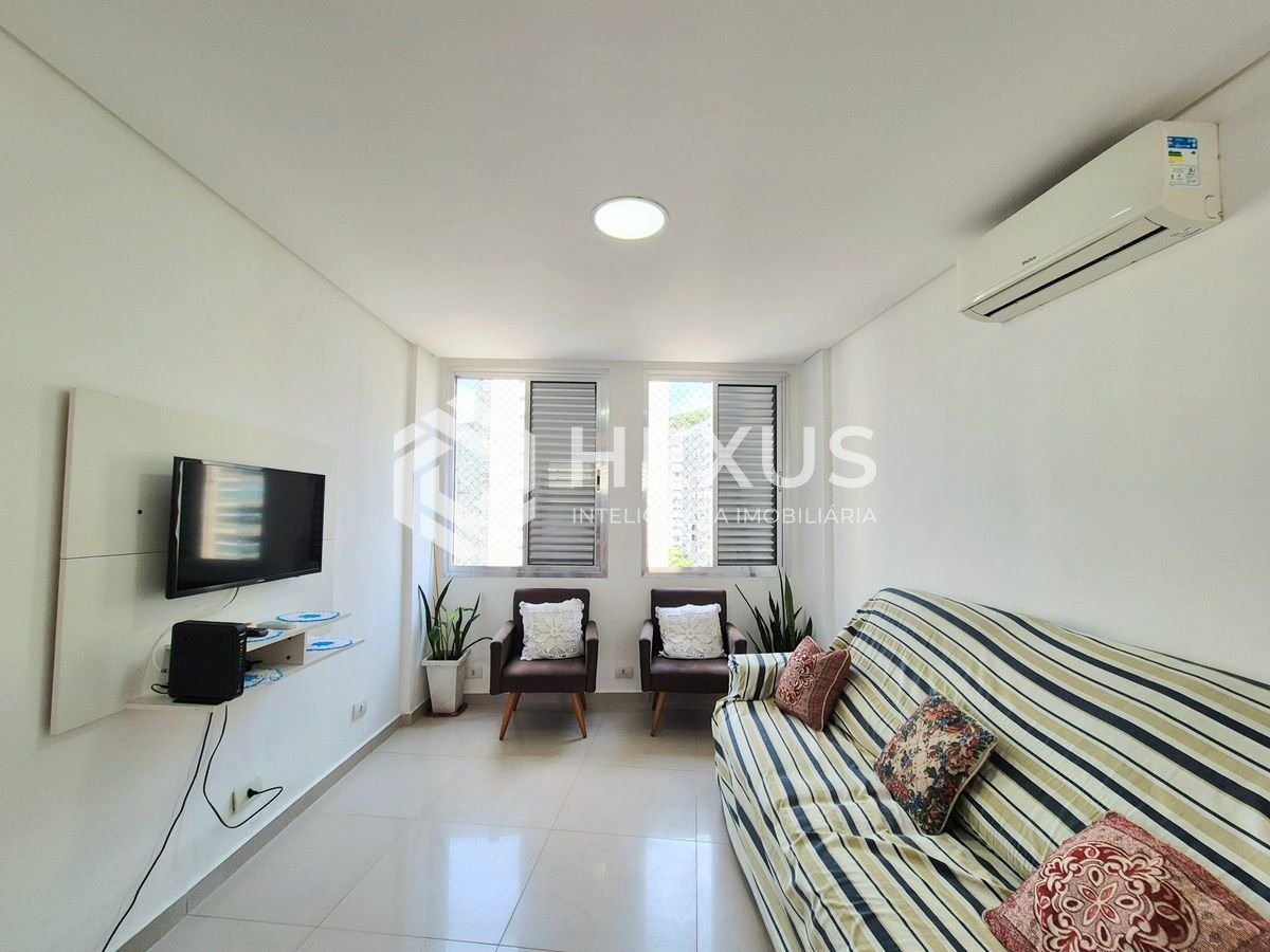 Foto 2 de Apartamento a 1 quadra da praia nas Pitangueiras, Guarujá