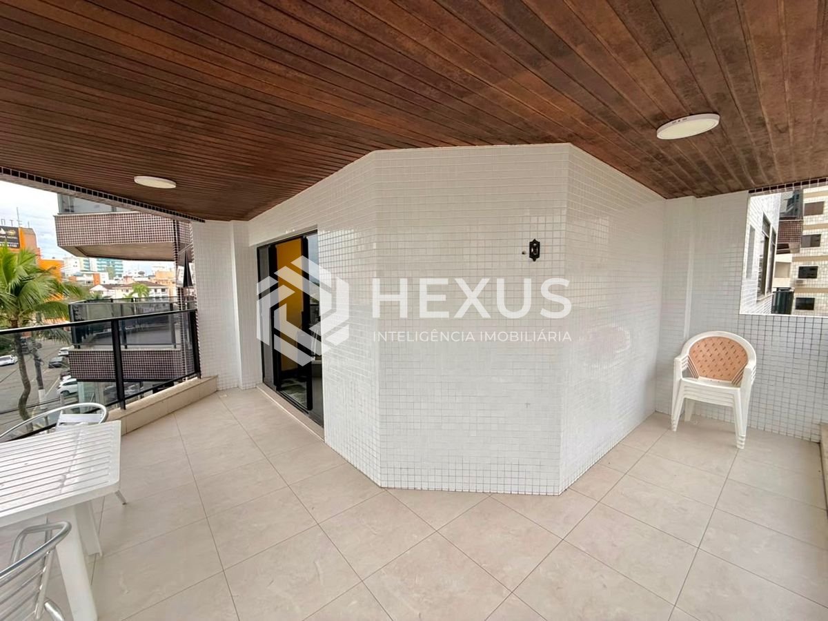 Foto 3 de Apartamento com varanda e lazer a 250m da praia na região do Galhetas no Jardim Astúrias, Guarujá