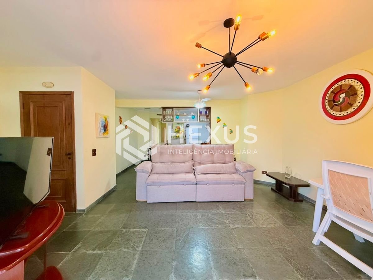 Foto 4 de Apartamento com varanda e lazer a 250m da praia na região do Galhetas no Jardim Astúrias, Guarujá