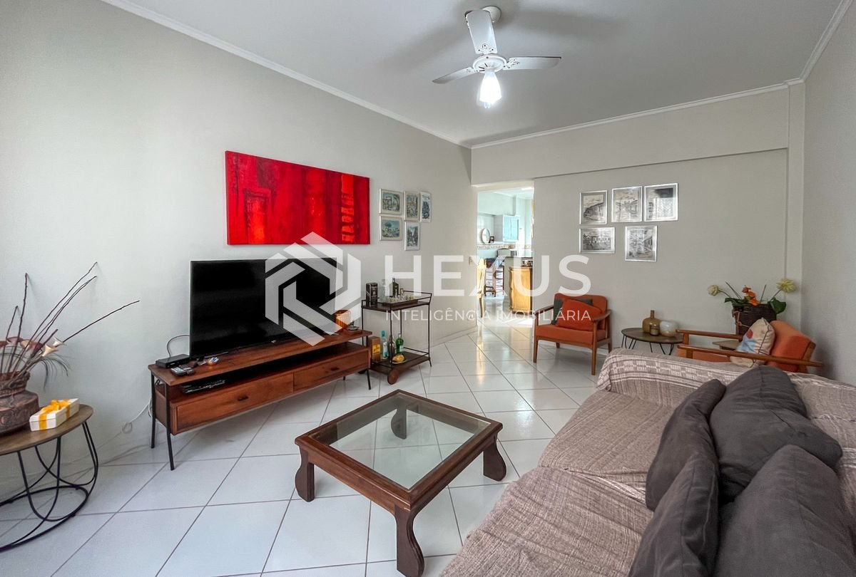 Foto 3 de Apartamento com vista mar a 1 quadra da praia nas Pitangueiras, Guarujá