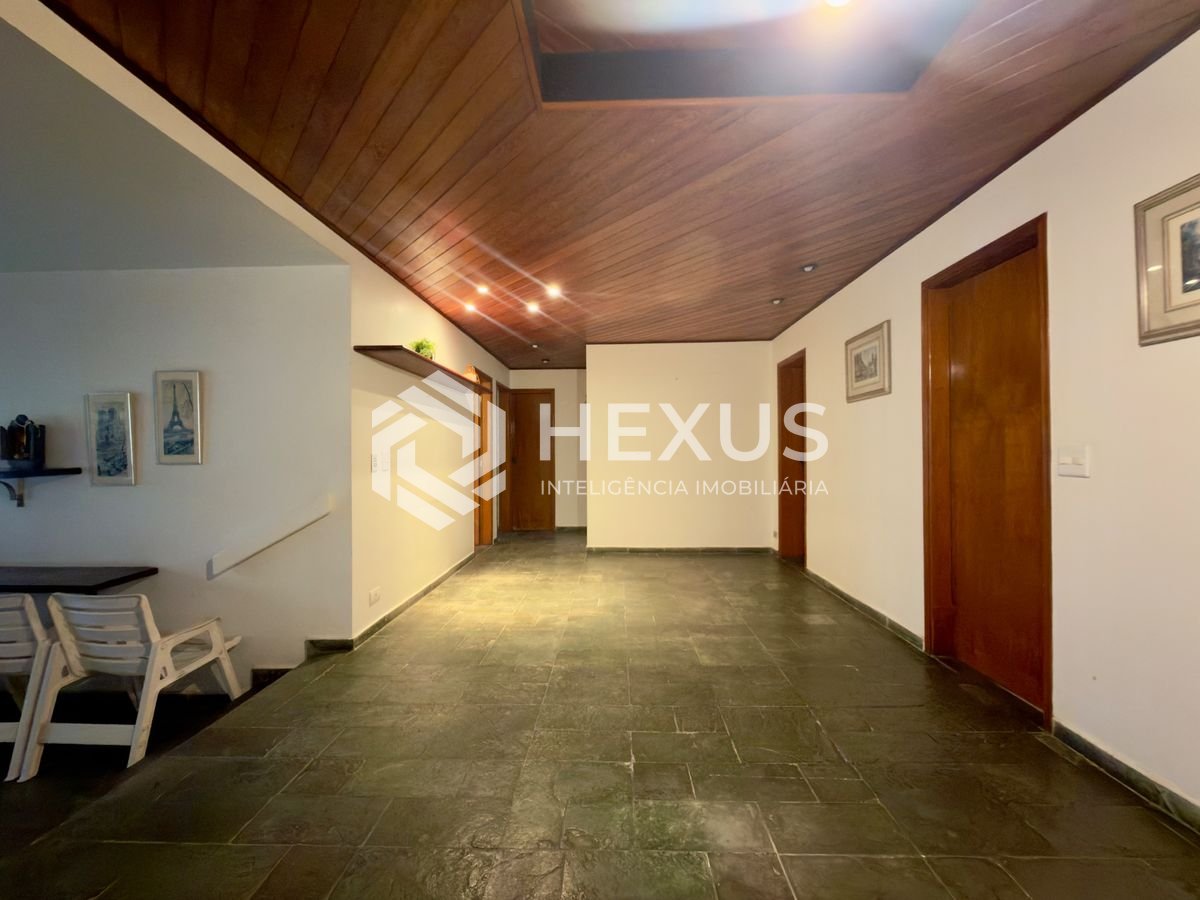 Foto 4 de Apartamento com varanda gourmet vista mar e lazer na região do Jardim Las Palmas nas Pitangueiras, Guarujá