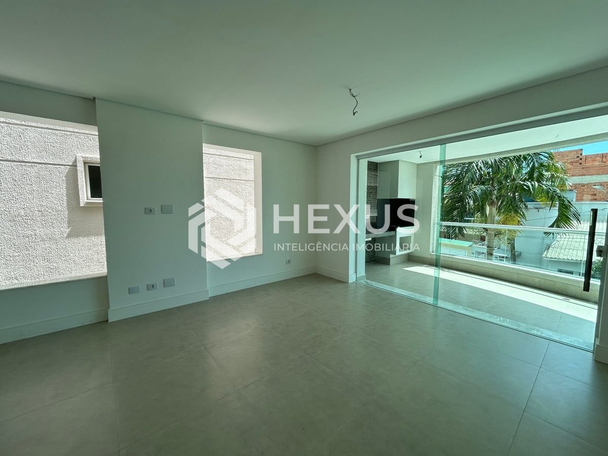 Foto 4 de Apartamento frente mar com varanda gourmet vista mar e lazer na região da Brunella na Enseada, Guarujá