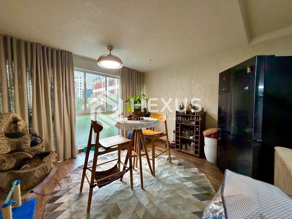 Foto 5 de Apartamento com varanda na Enseada, Guarujá
