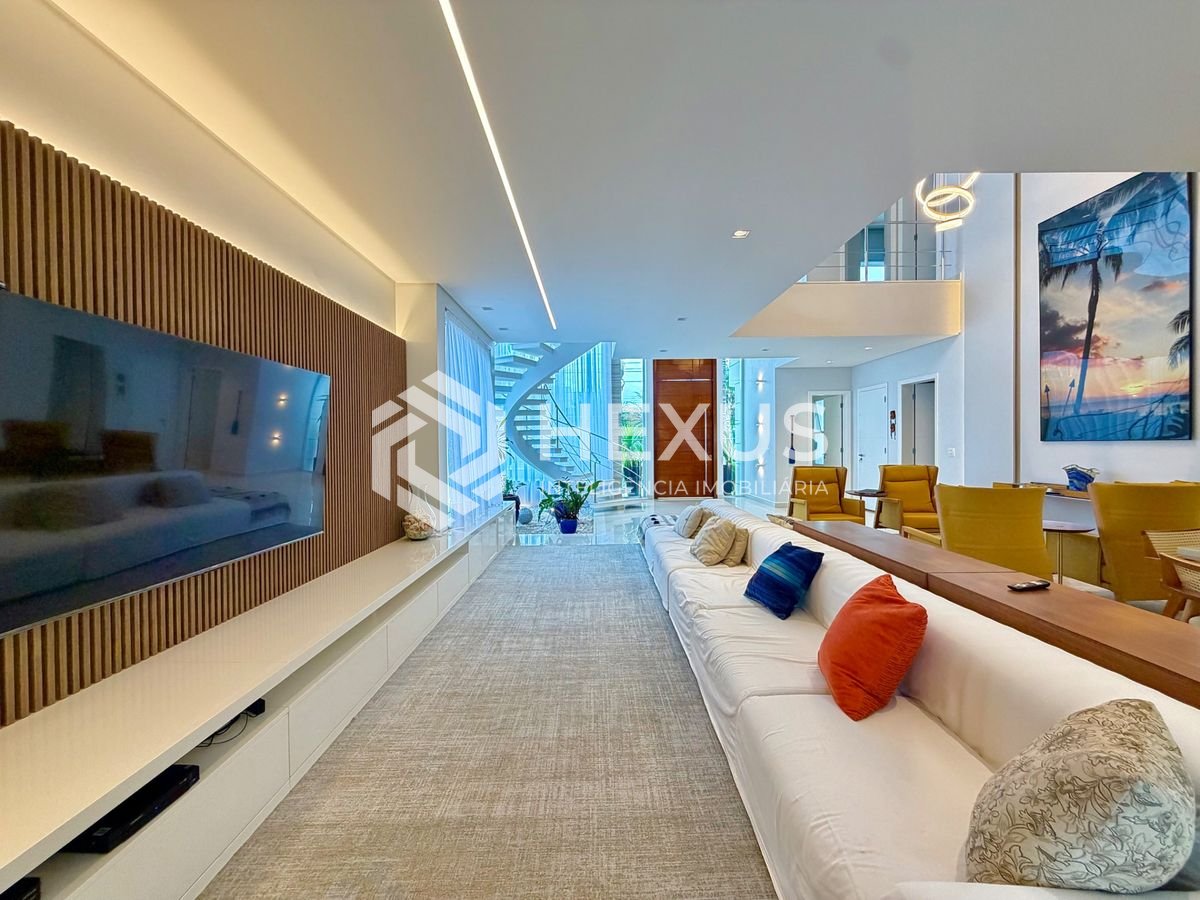 Foto 4 de Casa com varanda e lazer no Acapulco, Guarujá