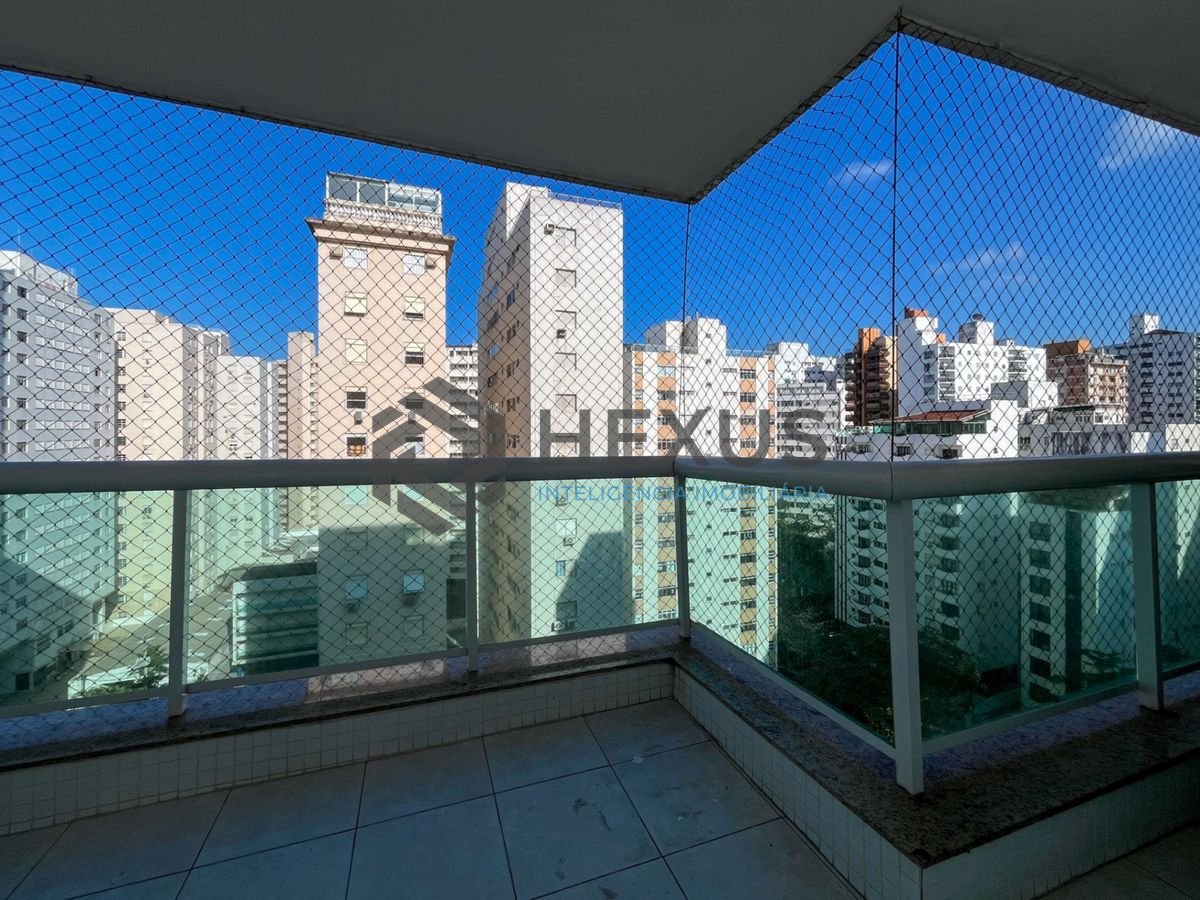 Foto 15 de Apartamento com varanda e lazer nas Pitangueiras, Guarujá