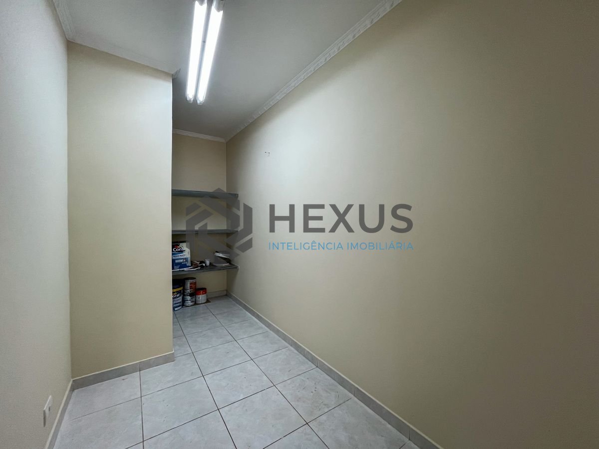 Foto 37 de Apartamento com varanda e lazer nas Pitangueiras, Guarujá