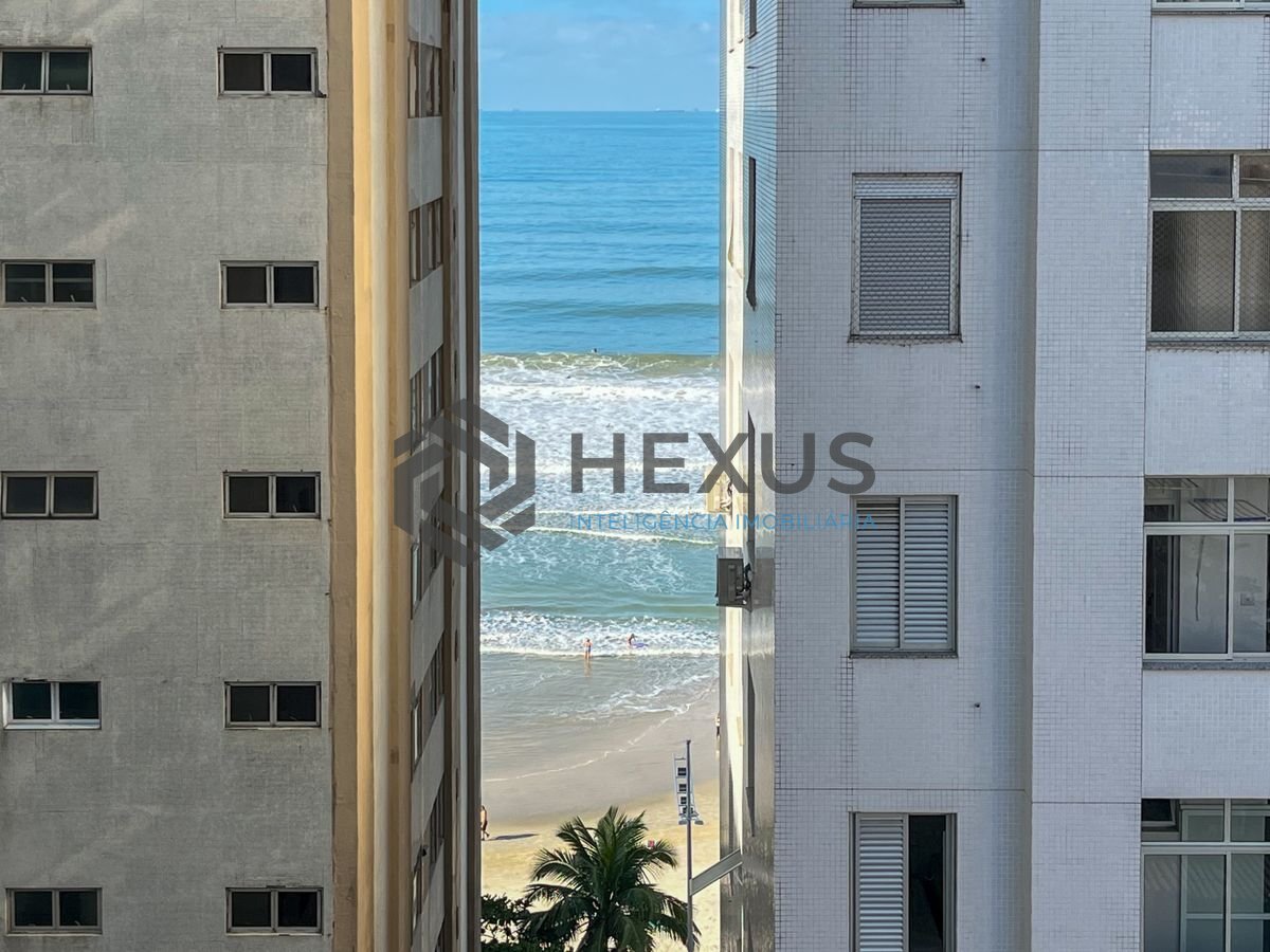 Foto 20 de Apartamento com varanda e lazer nas Pitangueiras, Guarujá