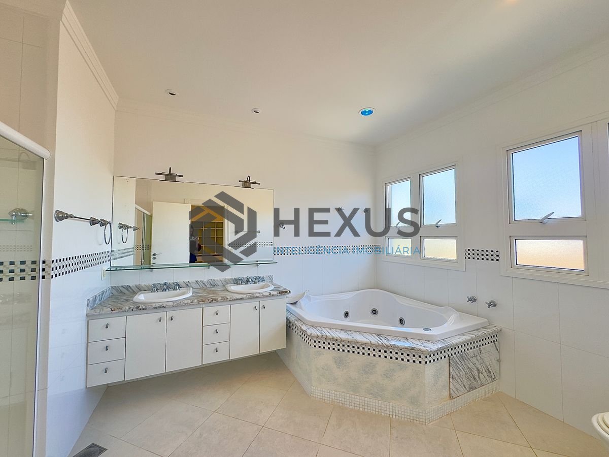 Foto 45 de Casa reformada com piscina e área gourmet no Jardim Acapulco, Guarujá