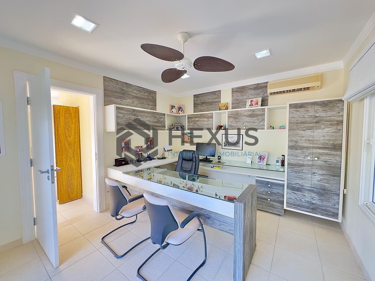 Foto 21 de Casa reformada com piscina e área gourmet no Jardim Acapulco, Guarujá