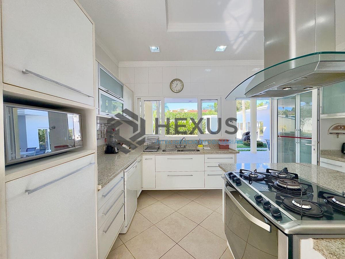 Foto 50 de Casa reformada com piscina e área gourmet no Jardim Acapulco, Guarujá