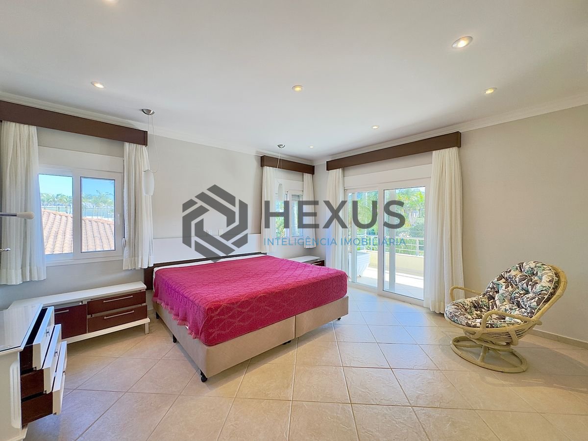 Foto 40 de Casa reformada com piscina e área gourmet no Jardim Acapulco, Guarujá
