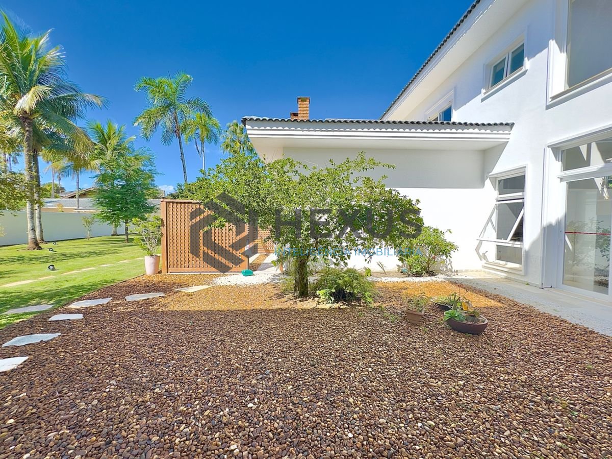 Foto 31 de Casa reformada com piscina e área gourmet no Jardim Acapulco, Guarujá