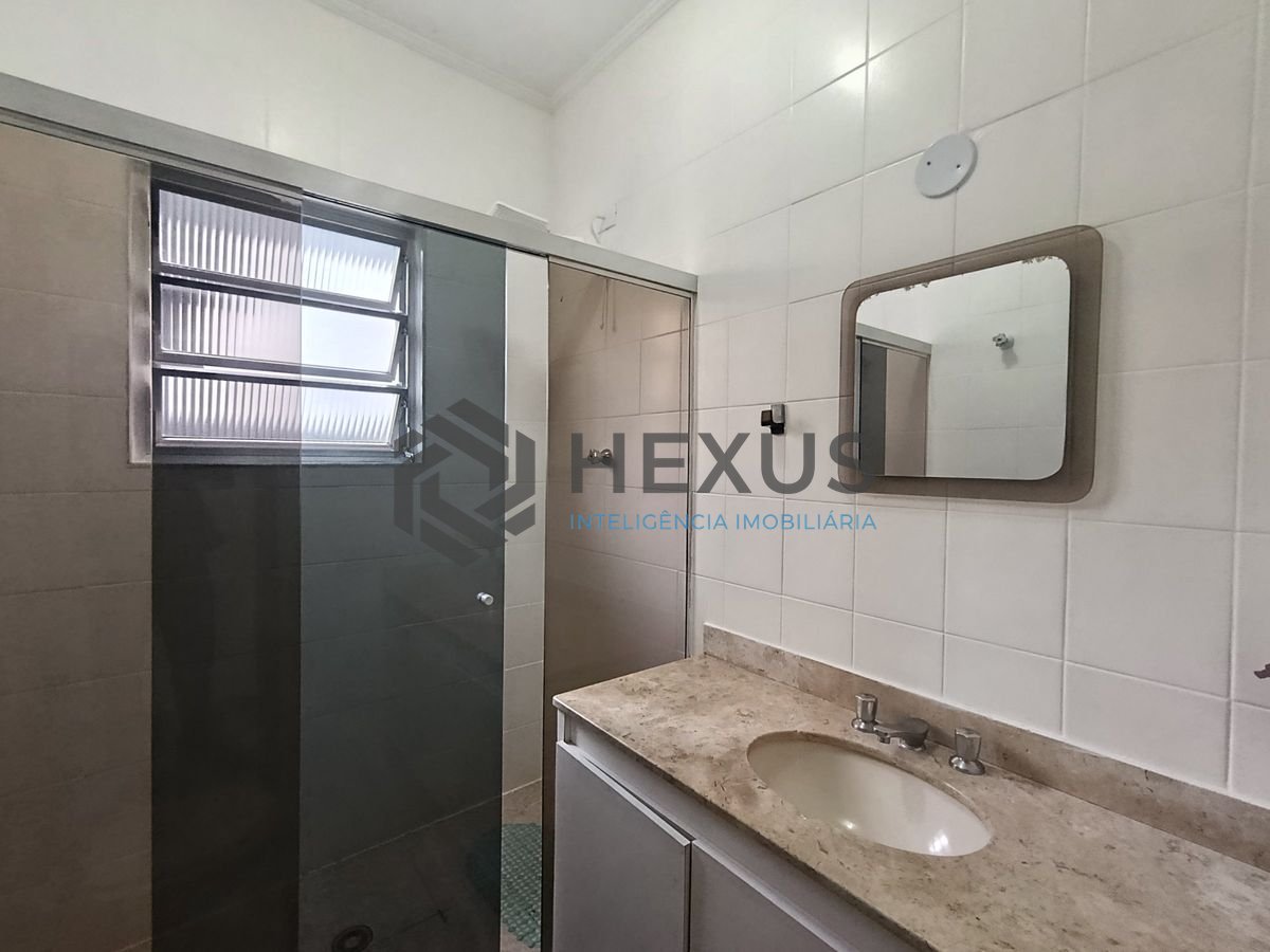 Foto 8 de Apartamento a 250m da praia na região da Brunella na Enseada, Guarujá