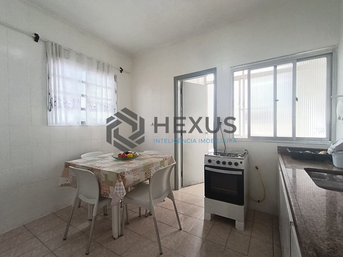 Foto 12 de Apartamento a 250m da praia na região da Brunella na Enseada, Guarujá