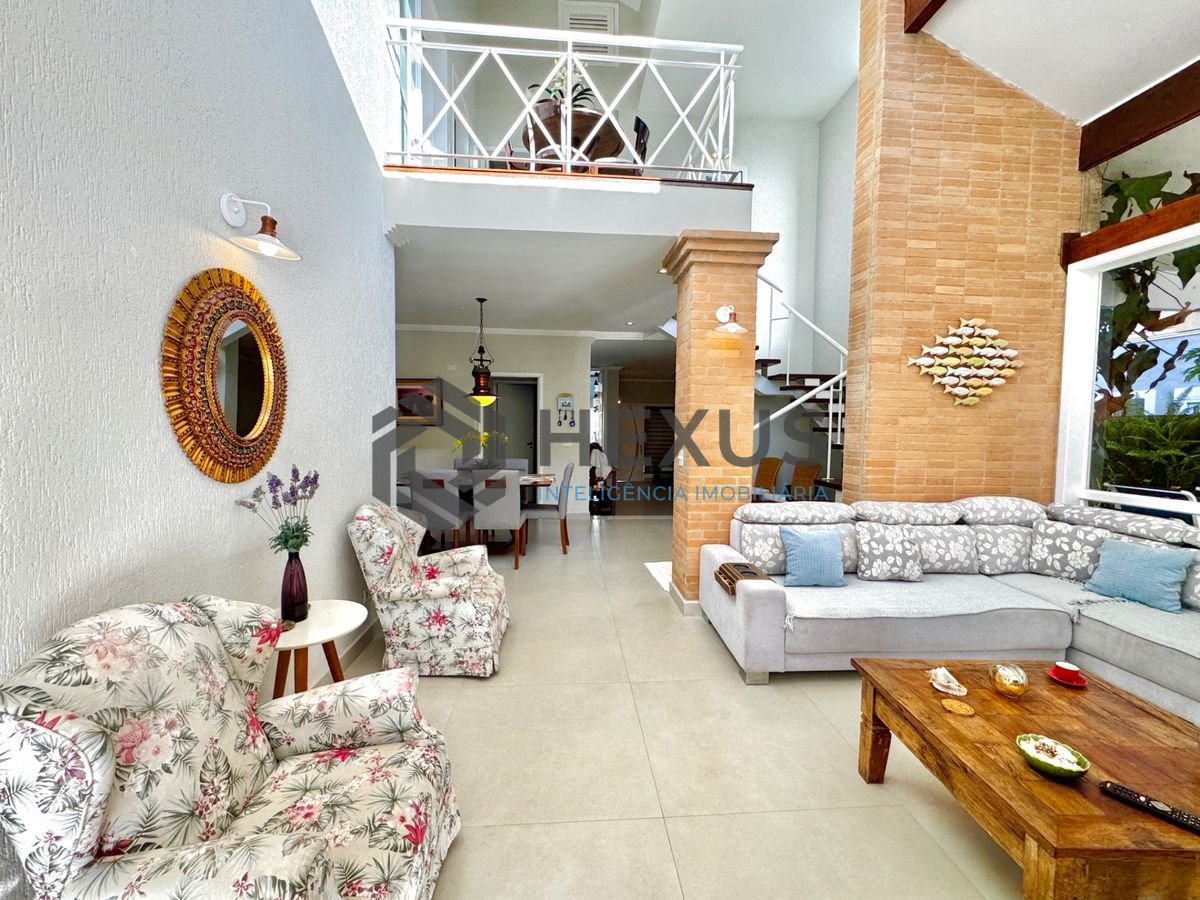 Foto 23 de Casa reformada com piscina e área gourmet no Jardim Acapulco, Guarujá
