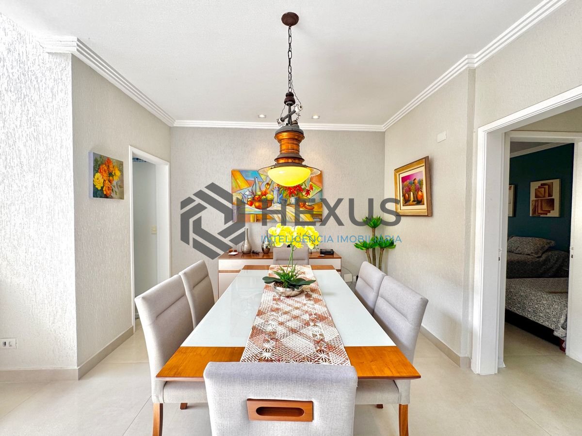 Foto 12 de Casa reformada com piscina e área gourmet no Jardim Acapulco, Guarujá