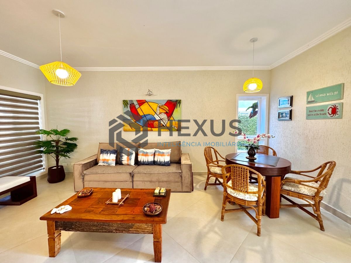 Foto 20 de Casa reformada com piscina e área gourmet no Jardim Acapulco, Guarujá