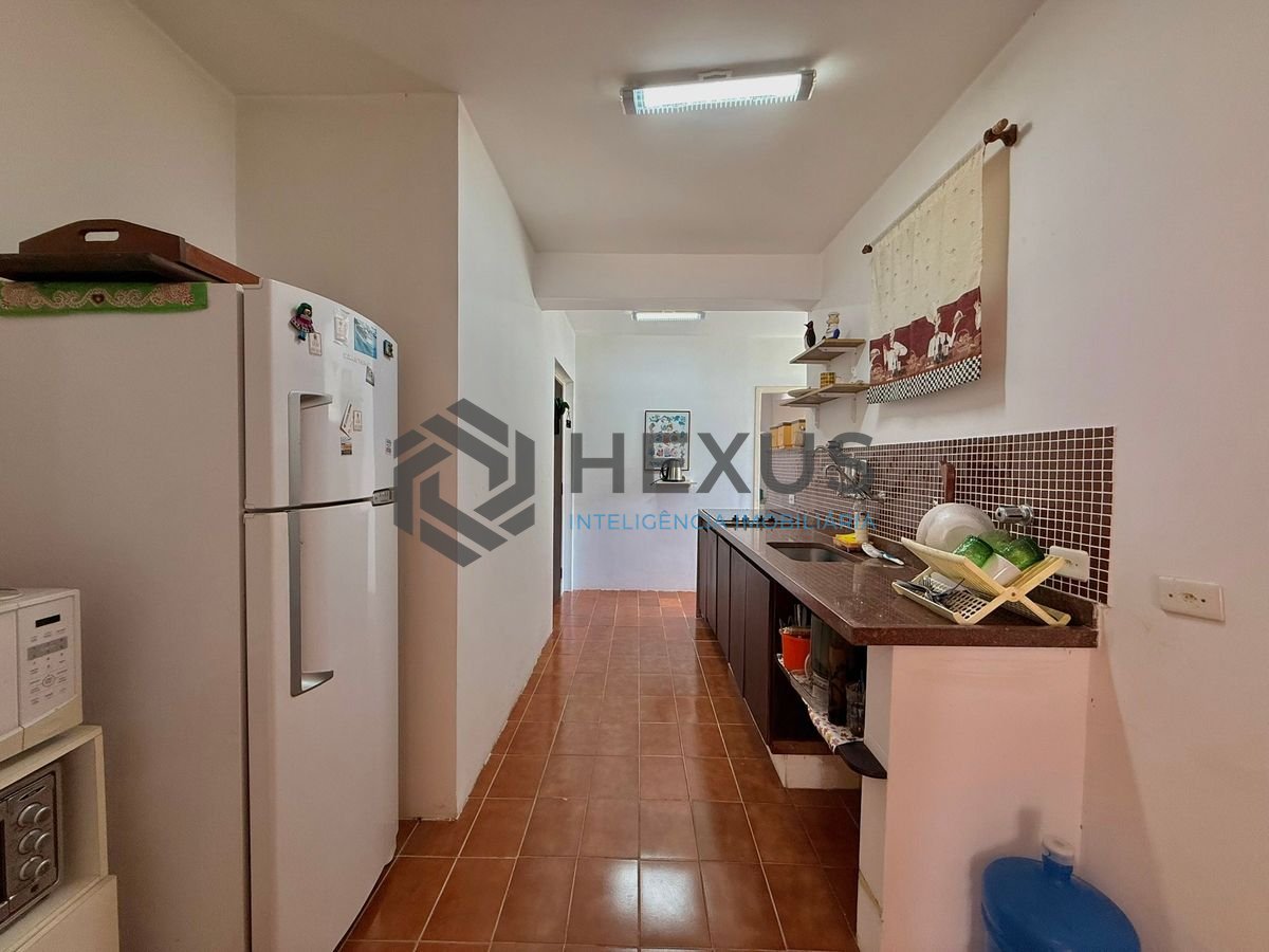 Foto 7 de Apartamento com varanda vista mar e lazer a 20m da praia no Jardim Astúrias, Guarujá