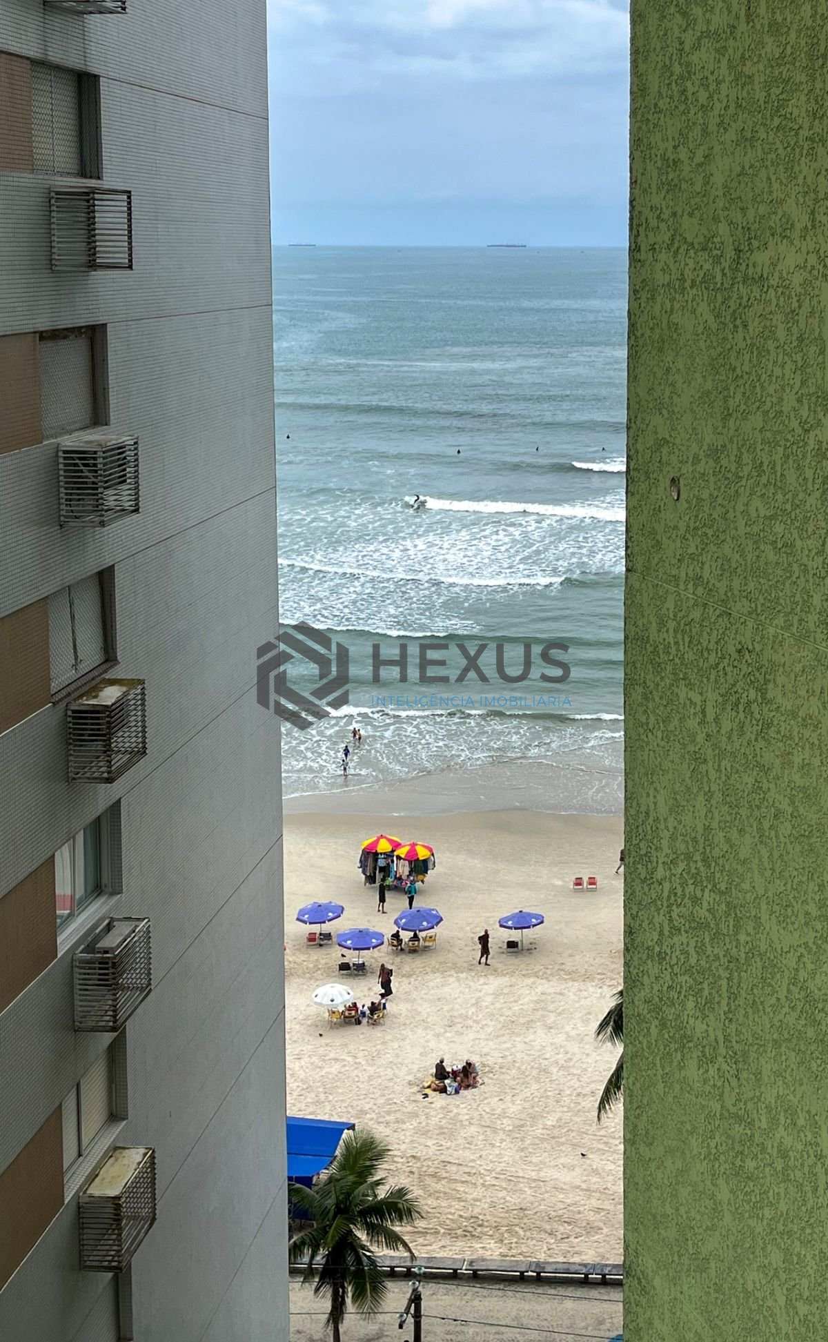 Foto 8 de Apartamento frente mar e lazer nas Pitangueiras, Guarujá