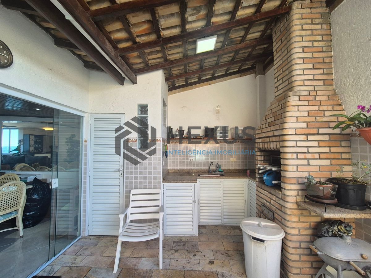 Foto 13 de Cobertura Triplex com varanda vista mar e lazer a 1 quadra da praia na região da Barra Funda nas Pitangueiras, Guarujá