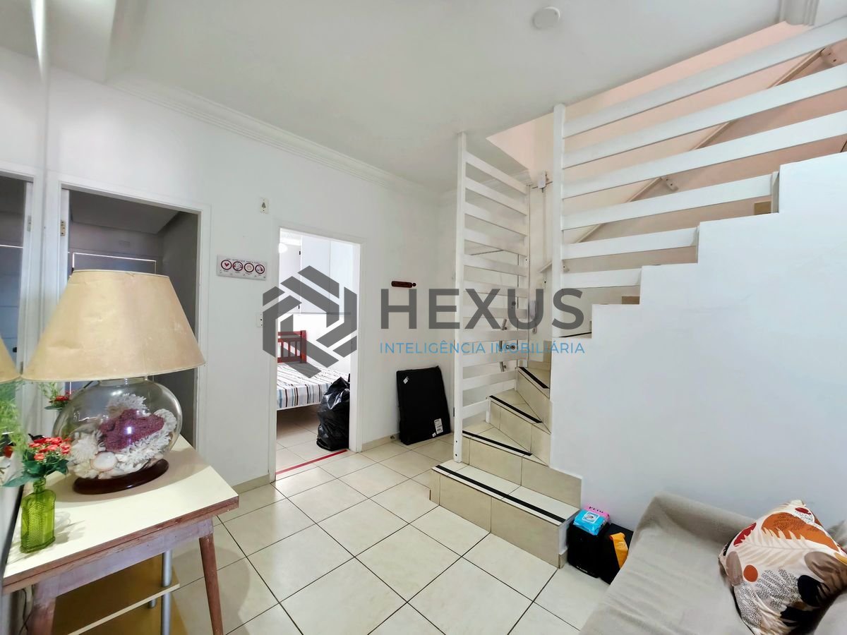 Foto 30 de Cobertura Triplex com varanda vista mar e lazer a 1 quadra da praia na região da Barra Funda nas Pitangueiras, Guarujá