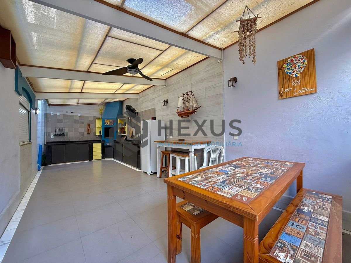 Foto 22 de Apartamento a 150m da Praia da Enseada à Venda - Guarujá -SP