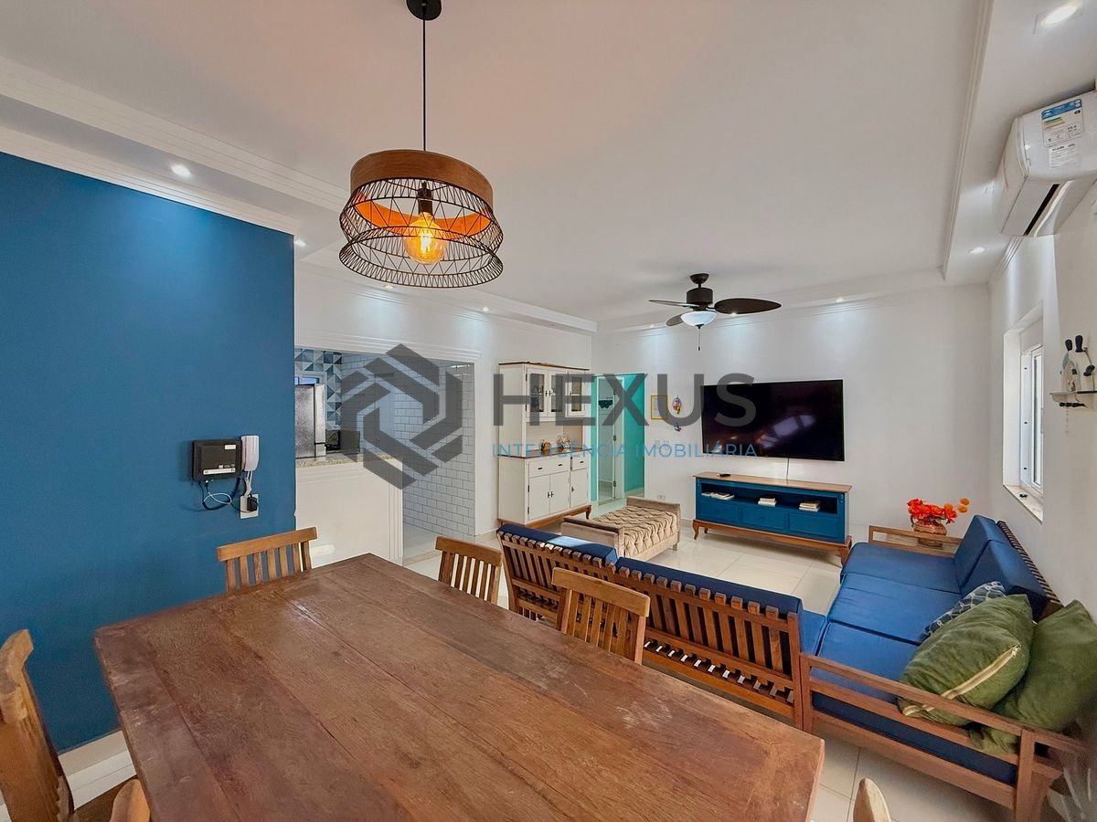 Foto 6 de Apartamento a 150m da Praia da Enseada à Venda - Guarujá -SP