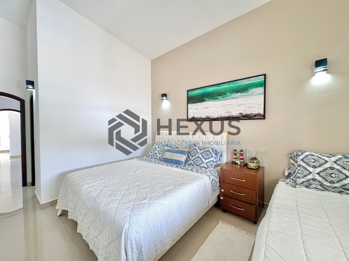 Foto 30 de Casa reformada com piscina e área gourmet no Jardim Acapulco, Guarujá